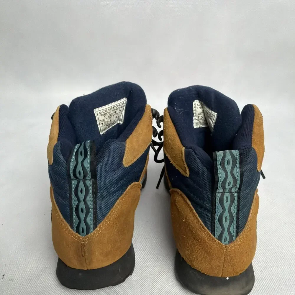 Vintage 1995 Nike ACG Hiking Boots Brown Navy Blue Suede 950204-IA Mens 7.5